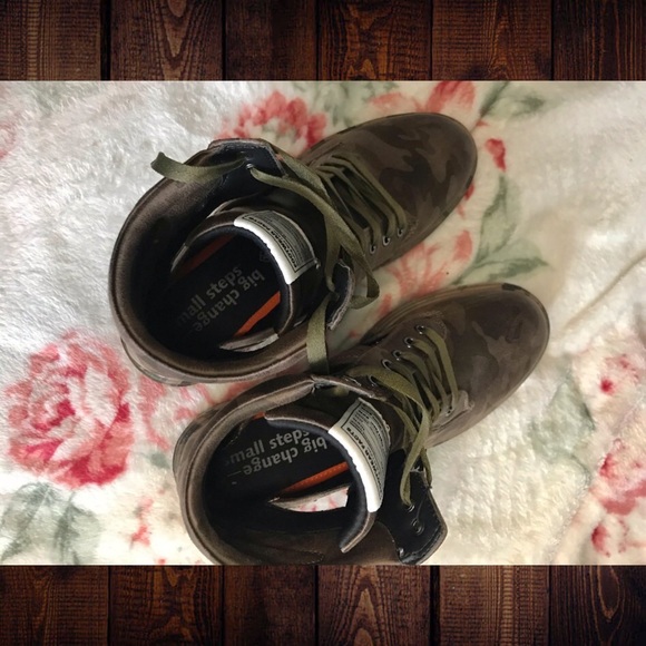 Call It Spring by ALDO lace up boots with light suede in camouflage - Picture 7 of 9